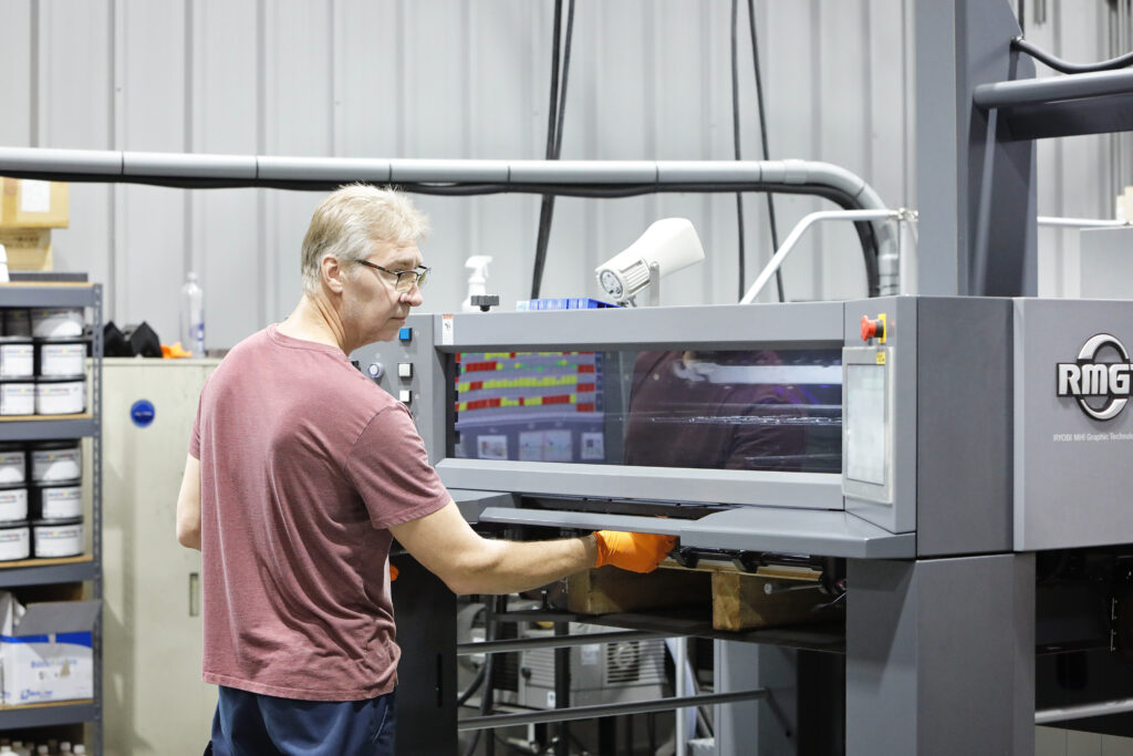 Commercial Printer Selection Guide: How to Choose the Best Commercial Printing Partner